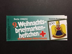 GERMANY STAMP BOOKLET 1990 RED CROSS CHRISTMAS NOEL ROTES KREUZ RARE!! xa89