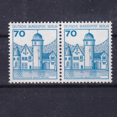 Berlin MNH ** 538 horizontal pair from Castles set