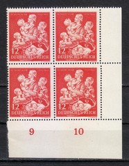 Germany 1943 MNH Mi 859 B246 Mother and Children ** Block of 4 corner **