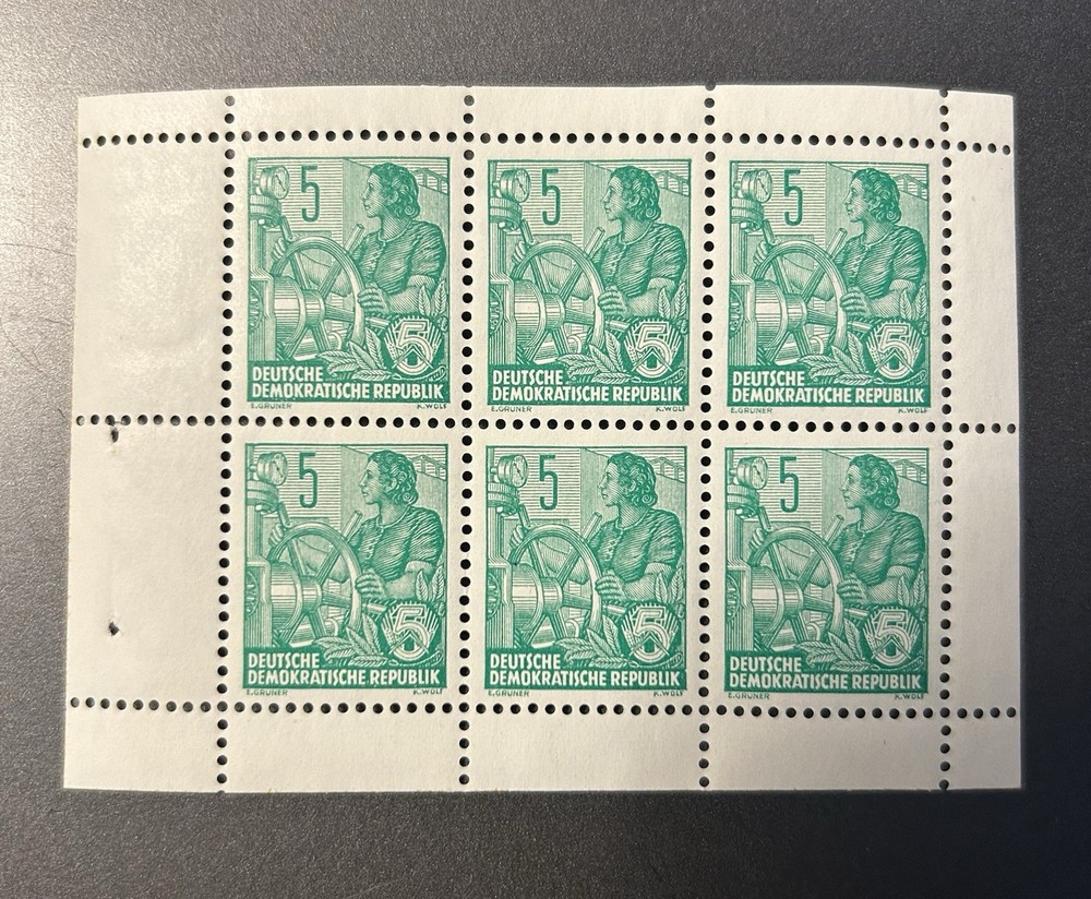 German D. R. Booklet Pane of 6 Stamps – Scott #330c Mint NH OG- Rare Find