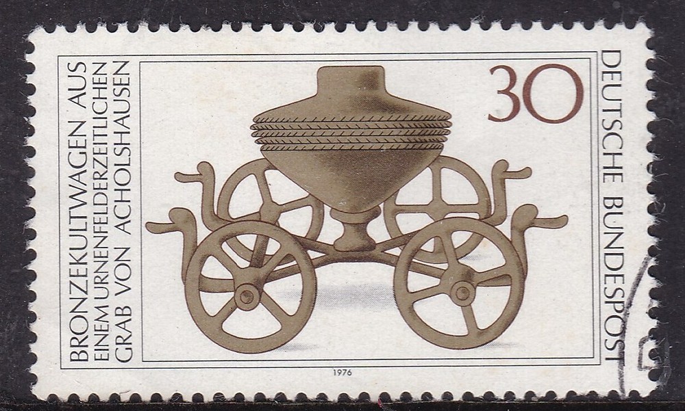 Germany 1976 Bronze Ritual Chariot 30pf Fine Used SG 1789 VGC