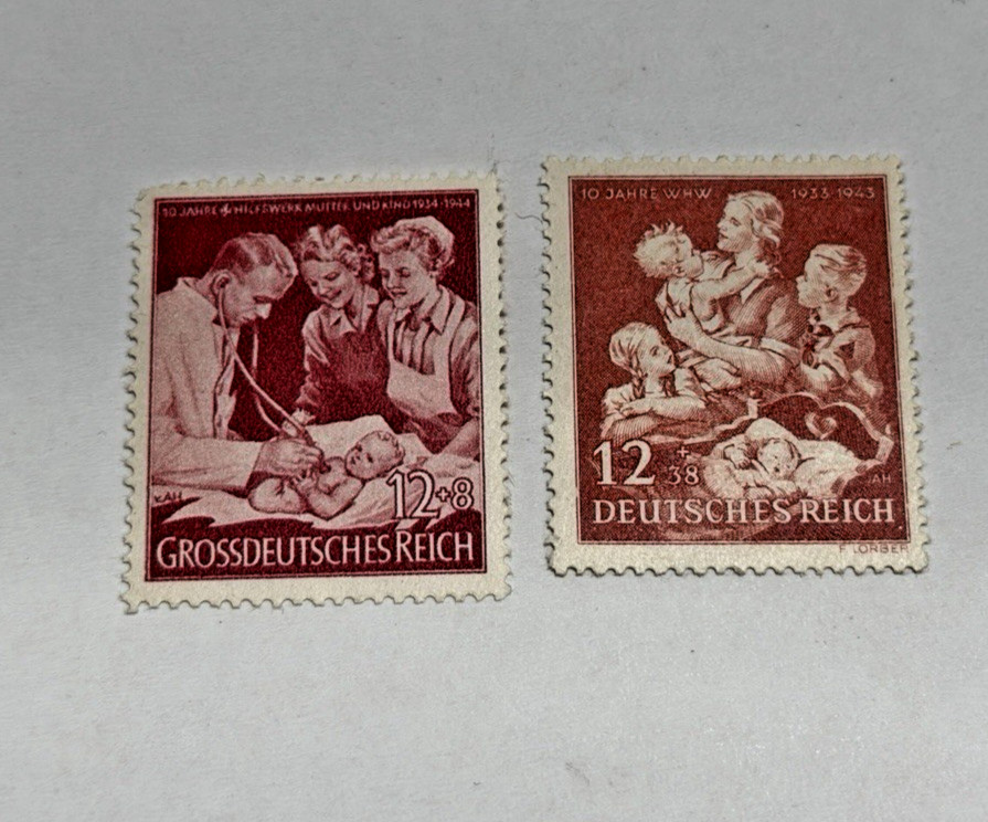 WWII Germany MNH 12+8pf Welfare Pair Doctor Mother Child OG Clean Stamps