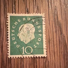 Germany Deutsche Bundespost 10 Green/White Politicians Used Postage Stamp