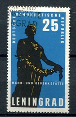 Germany – DDR : Leningrad victims stamp from 1964 – CTO
