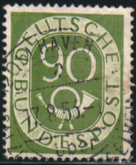 18950 Germany Stamp Scott #685 Numeral & Posthorn Fine Used Clean Back CV $2.75