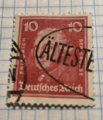 GERMANY 1927 TO 1930 14 STAMPS 2 DUPLICATES