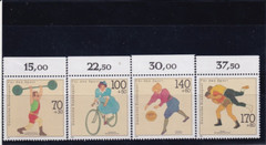 Bundesrepublik MNH ** 1499-02 Scott B701-4 sports set w row tabs