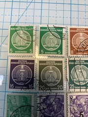 25 USED/Overstamped small Vtg 1950-1990 DDR East Germany stamps; $1 Ships/A DEAL