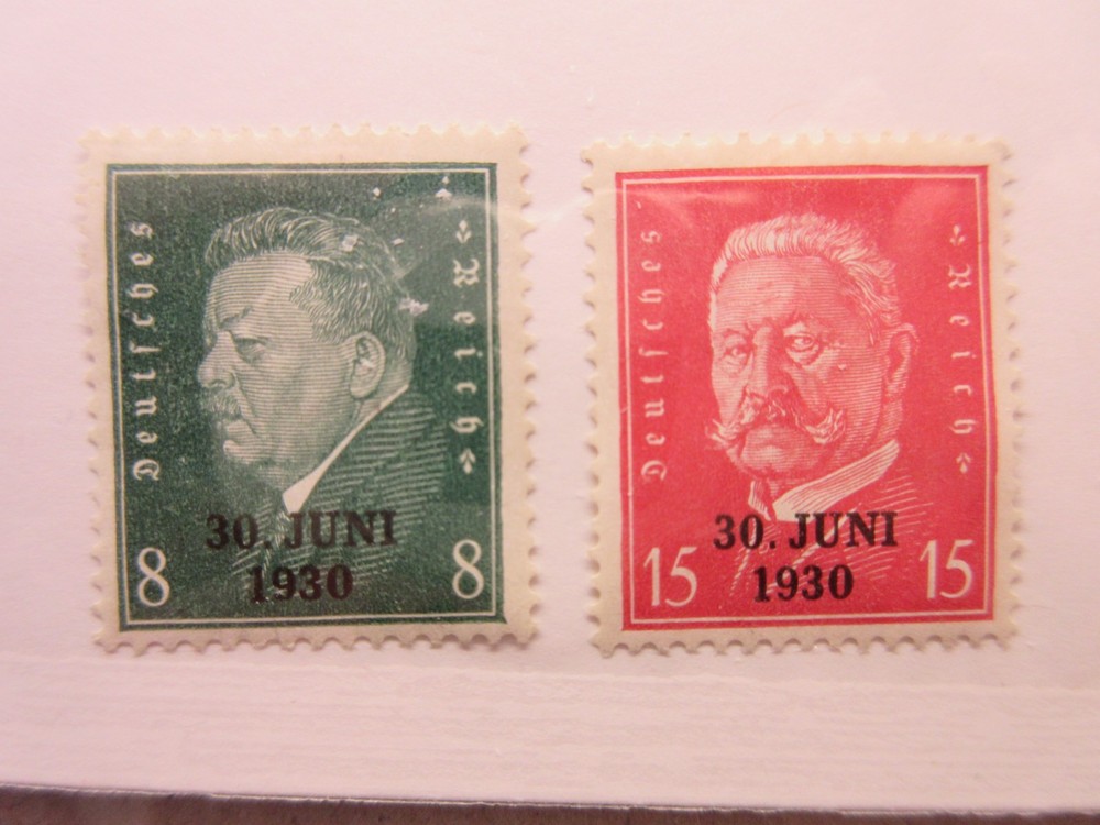 GERMANY, Scott: 385, 386, MINT LIGHTLY HINGED, Lot32, Cat: $4.50