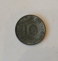 Later Period 4 Item 3rd Reich Small Denomination Coin Set And Stamp