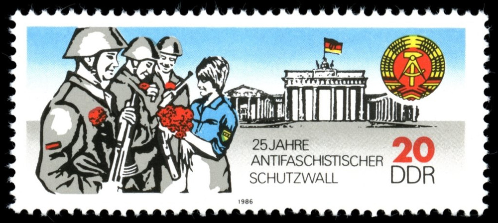 DDR #Mi3037 MNH 1986 Berlin Wall Brandenburg Gate Anti-Fascist Group Arms [2560]