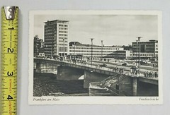Frankfurt am Main/Friedensbrucke – Downtown – Real Photo Post Card Un-Posted