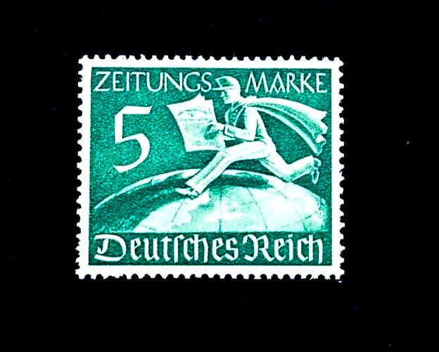 GERMANY Stamp – 1939 German Realm Newspaper Boy Sn P1 Mint OG HR r3