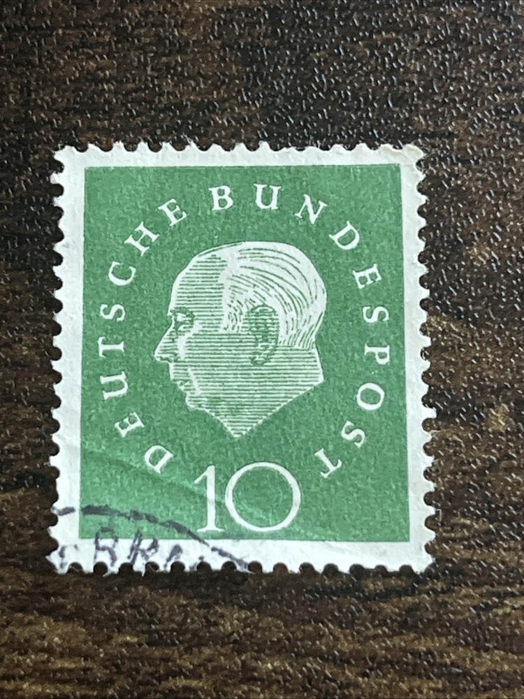 Germany West Deutsche Bundespost 1959 10 Pfg Green Used Actual Stamp TKS1433*