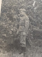 ARMY SOLDIER FATHER w CHILD WW2 WWII German Wehrmacht Military photo Postcard
