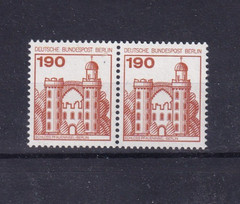 Berlin MNH ** 539 horizontal pair from Castles set