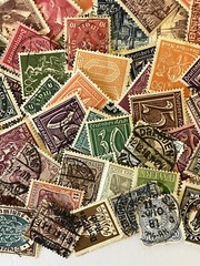 DEUTSCHES REICH – with WWII and Areas – Collection of 500 Stamps – MNH/Used