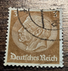 German Deutsches Reich Paul Von Hindenburg 16 Stamp Set – 1933