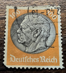 German Deutsches Reich Paul Von Hindenburg 16 Stamp Set – 1933
