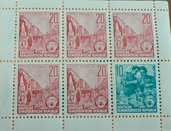 German Postal Booklet – Contains 18 MNH stamps