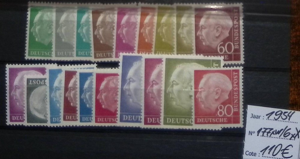 Germany Postage Stamp Mint Never Hinged MNH 80pf Deutsche Bundespost Multi-Color