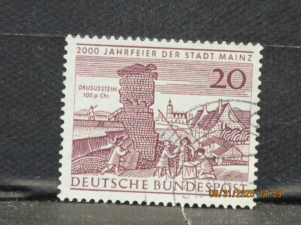 The listing:(1)1962 GERMANY 2000th anniversary of Mainz Stamp 20pf-LH-See Photos