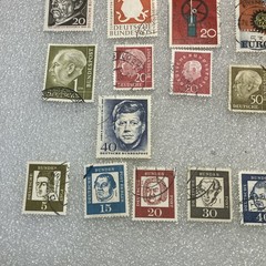 28 USED/Cancel mixed West Germany Deutsche Bundespost 1950-1990 Stamps. $1Ships.