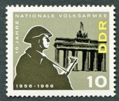 GERMANY East DDR 1966 10pf SGE880 mint MNH FG National People’s Army Anniv #B04