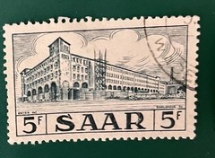 10 Saar Stamps From The 1950s: 1 MNH , 3 MH, 6 Cancelled