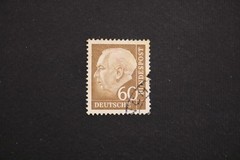 West Germany 1957-58 Theodor Heuss Stamps Lot 40pf Blue & 60pf Brown x2 Used