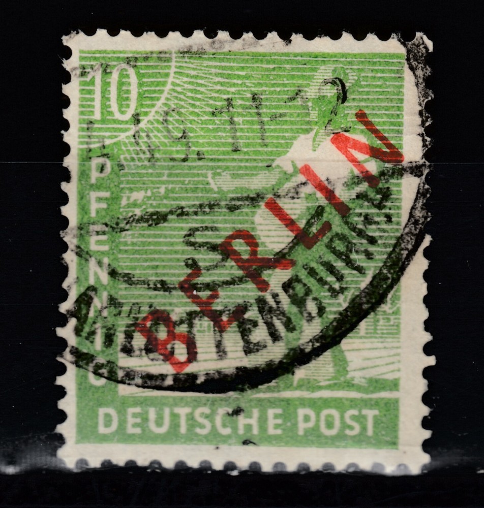 Berlin 24, O, 10 Pf. Red Overprint