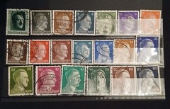 Germany, 3rd Reich Used 20 Stamp Incl. 1941/45 Hitler Small Set + 1937 Portrait