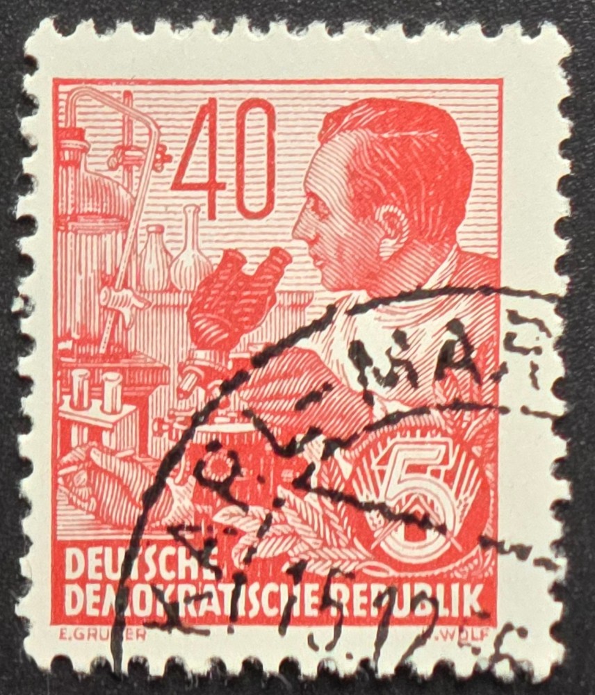 East Germany DDR 40 Pfennig Worker Industrial Definitive Used Red Stamp
