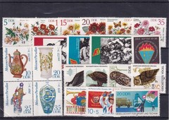 DDR MNH ** issues from 1982 (7)