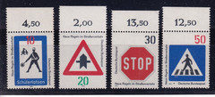 Bundesrepublik MNH ** 665-8 Scott 1055-8 Traffic Signs w top margins