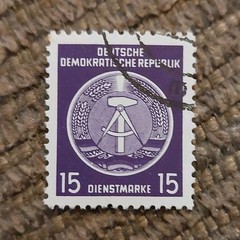 Germany DDR 15 Dienstmarke Back of Book Stamp Purple/White Used Handstamped