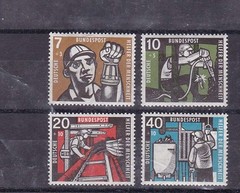 1957 Sc B356/9 set MNH surtax e1490