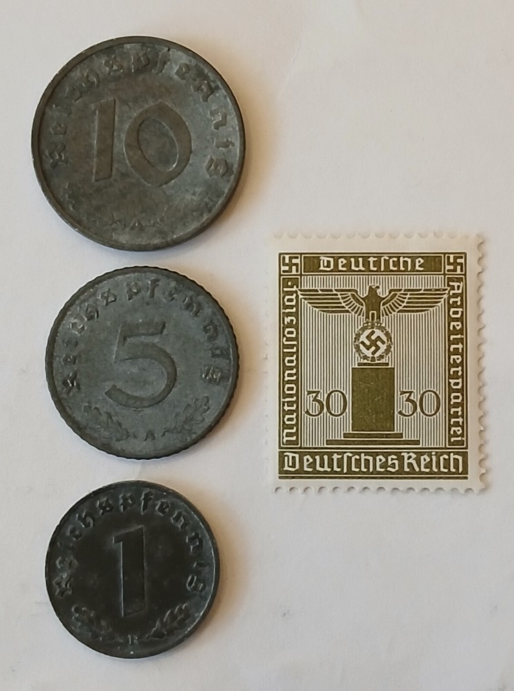 Later Period 4 Item 3rd Reich Small Denomination Coin Set And Stamp