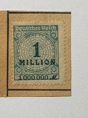 GERMAN DEUTSCHES REICH GREEN HYPERINFLATION 1 MILLION MARK STAMP- USED 325