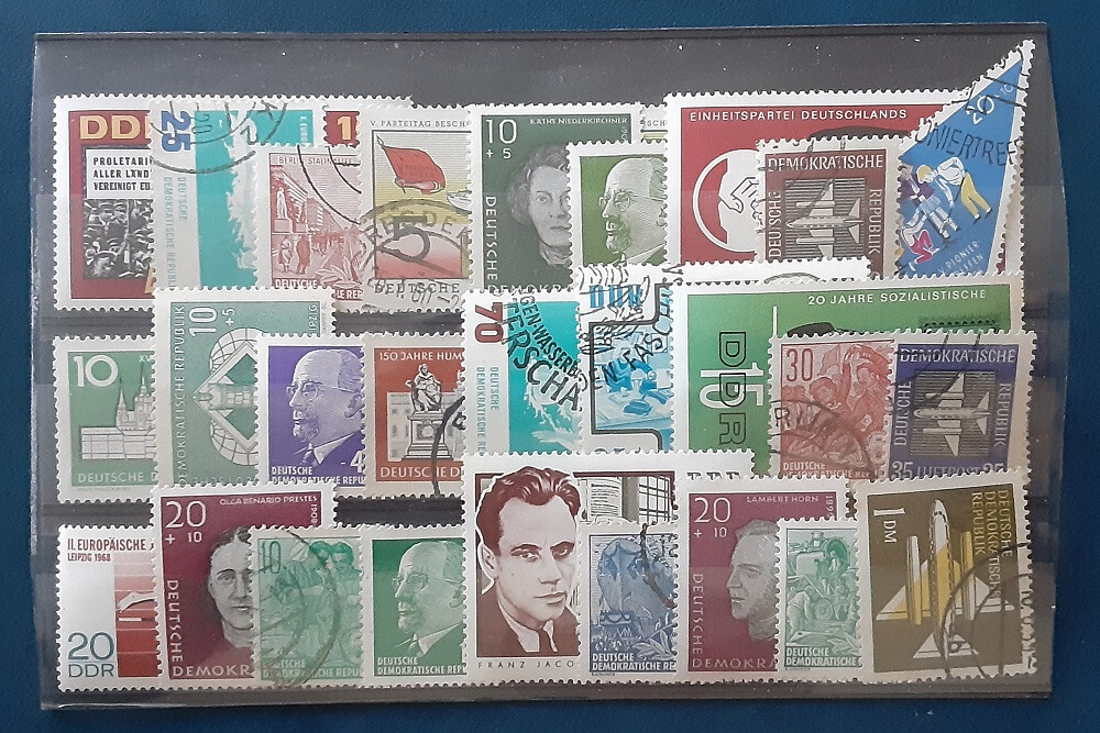 DDR Germany 27 Different Used MH MNH Commemoratives & Definitives 57-1