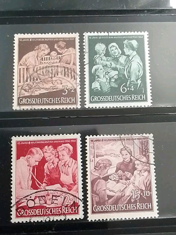 DR 1944 mother and child set fu