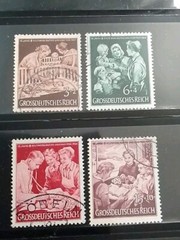 DR 1944 mother and child set fu