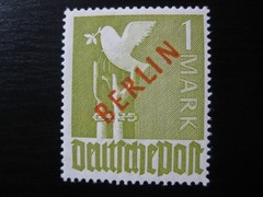 BERLIN GERMANY Mi. #33 scarce mint red overprint stamp! CV $265.00