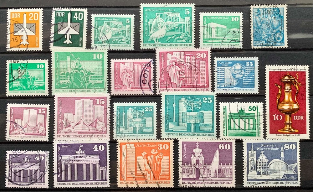 DDR OLD DEUTSCHE GERMAN STAMPS -USED – LOT OF 22PCS