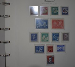 DDR COLLECTION 1949-1990 COMPLETE MNH IN 4 HINGELESS ALBUMS SEE DESCRIPTION